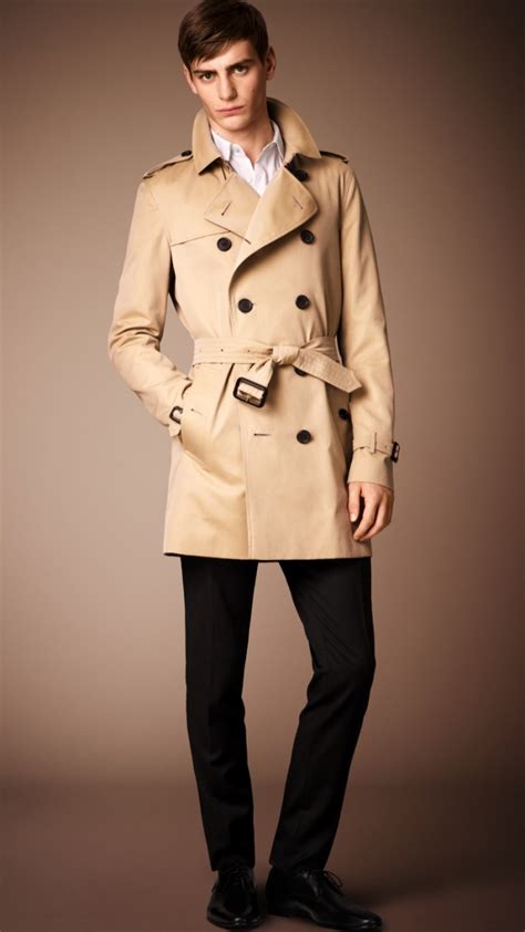 cheap mens burberry trench coat|burberry kensington trench coat men's.